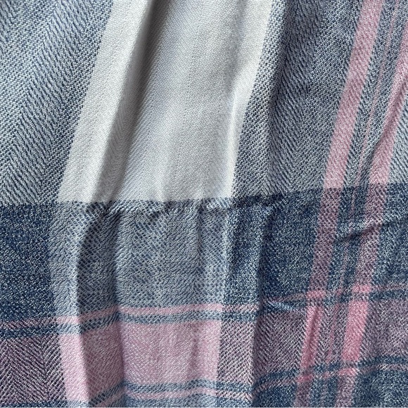 Rails Super Soft Hunter Plaid Button Down Shirt Gray White Pink Size Small - Picture 9 of 11